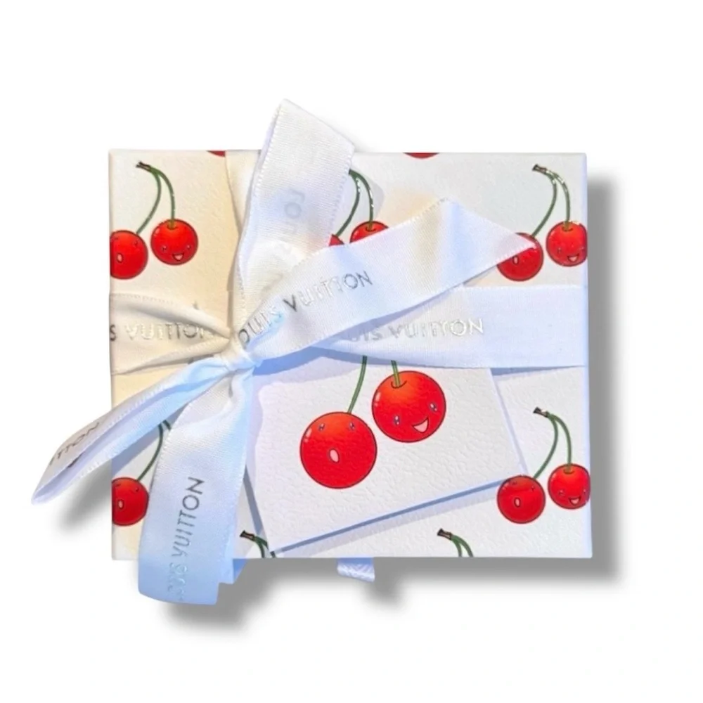🆕🍒LV x Murakami 20th Anniv. Cherry Motif Gift Box SET + Superflat Stickers SET